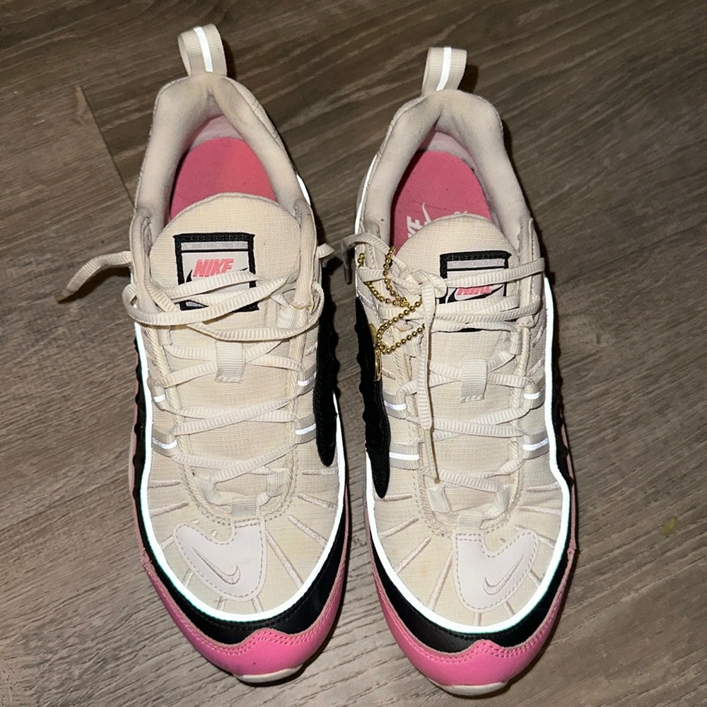 Nike Air Max 98 shoes